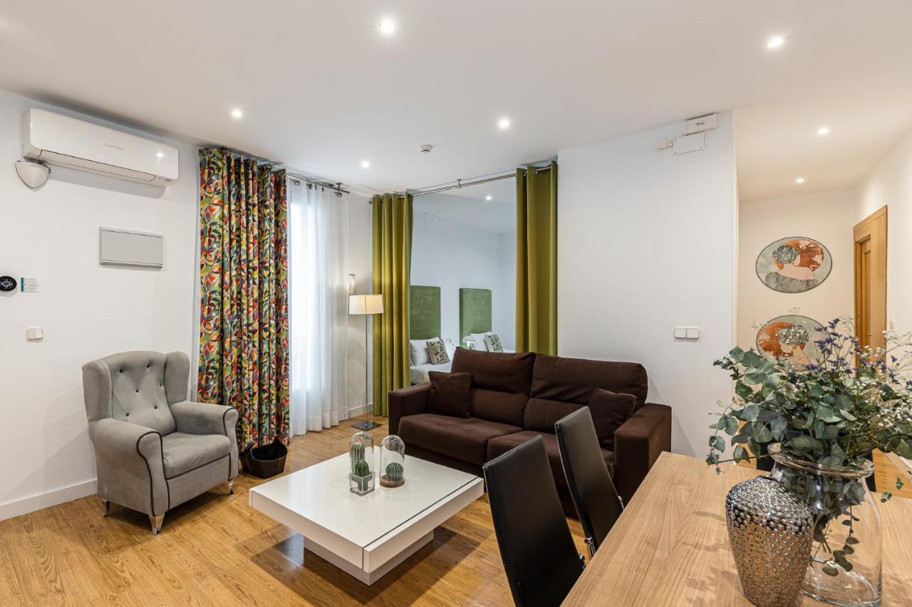 Waou Apartamentos En Sol Confort 5 Мадрид Екстериор снимка